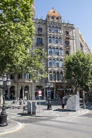 entlang des Passeig de Gràcia